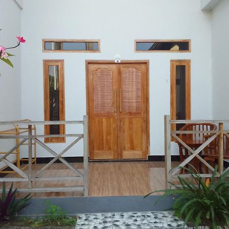 Gili Maya Cottages Гили-Эйр Экстерьер фото