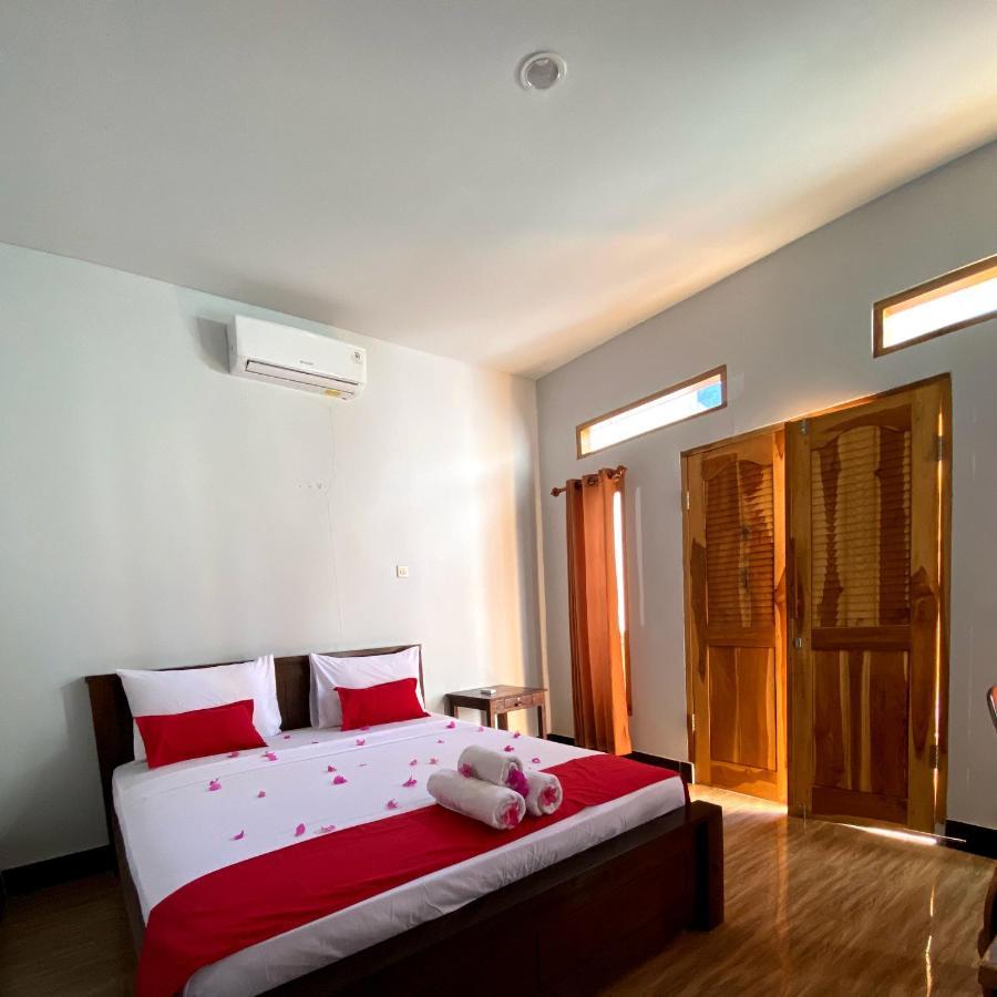 Gili Maya Cottages Гили-Эйр Экстерьер фото